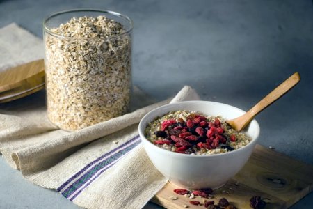 Диетолог объяснила, как получать пользу от каши